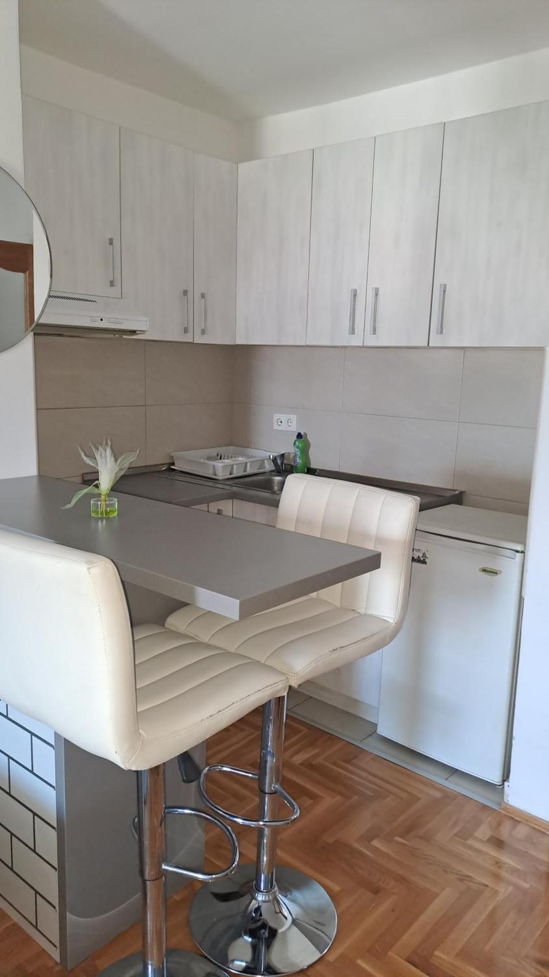 Tibra Stup -